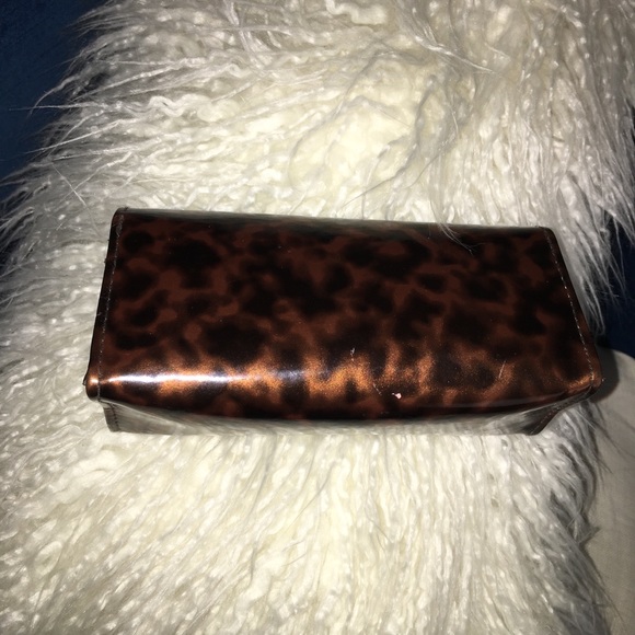 Tory Burch case - Picture 4 of 7